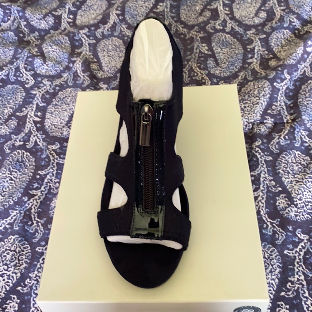 Bandolino shoes